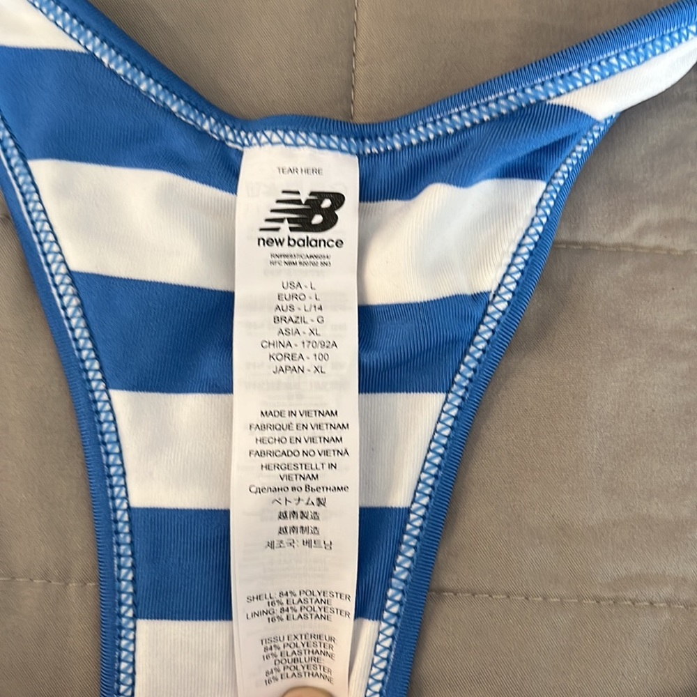 J. Crew x new balance racer ack work out tank with built in bra L nwt - Picture 2 of 7